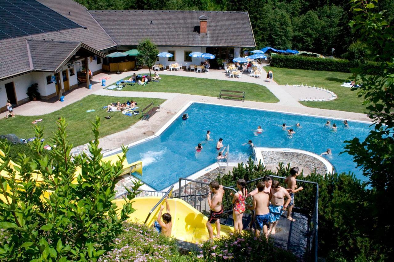 Das Kleine Berghotel Liesing Exterior photo